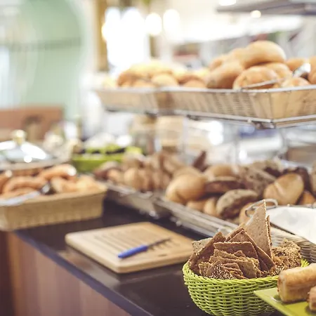 Готель Und Appartementhof Waldeck 4*