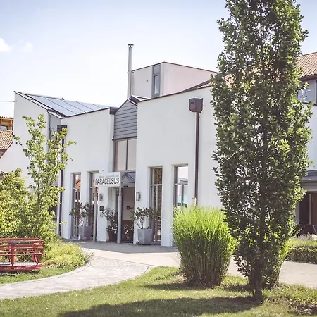 Hotel Und Appartementhof Waldeck 4*